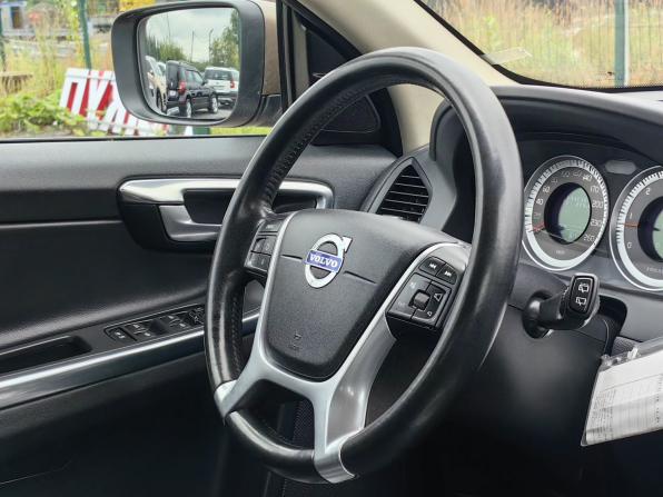Volvo XC60 I с пробегом 2012 года, цена 1 569 000 рублей, 144000 км, внедорожник, Автокод Объявления