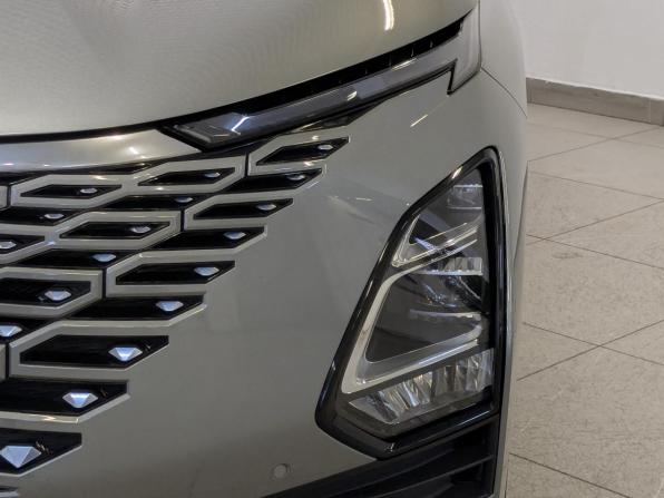 Omoda C5 I с пробегом 2023 года, цена 1 850 000 рублей, 23892 км, внедорожник, Автокод Объявления