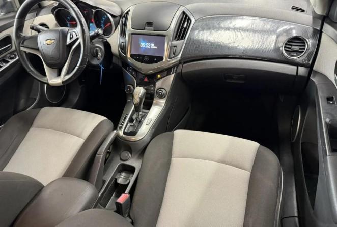 Chevrolet Cruze I Рестайлинг с пробегом 2014 года, цена 650 000 рублей, 273670 км, седан, Автокод Объявления