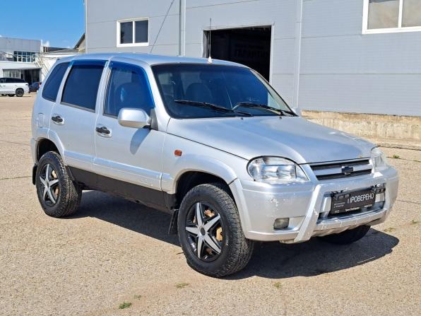 Chevrolet Niva I с пробегом 2005 года, цена 230 000 рублей, 223340 км, внедорожник, Автокод Объявления