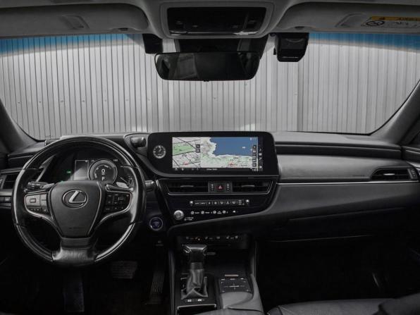 Lexus ES VII с пробегом 2021 года, цена 3 490 000 рублей, 68951 км, седан, Автокод Объявления
