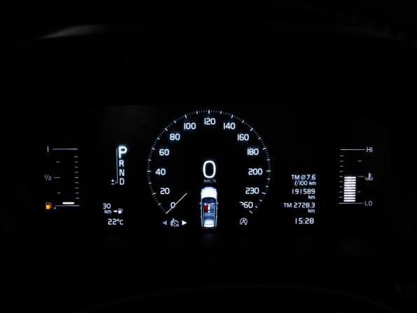 Volvo V60 II с пробегом 2018 года, цена 2 299 000 рублей, 191000 км, универсал, Автокод Объявления