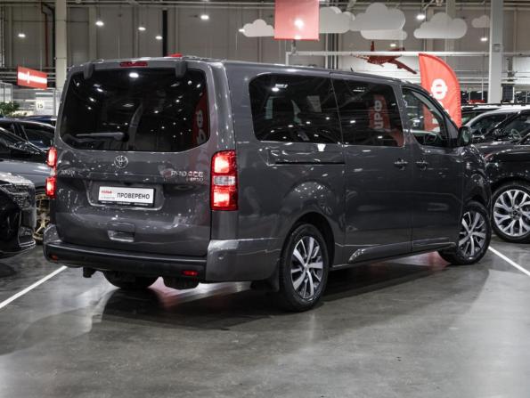 Toyota ProAce II с пробегом 2018 года, цена 3 489 700 рублей, 94260 км, минивэн, Автокод Объявления