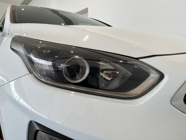Kia Ceed III с пробегом 2019 года, цена 1 840 000 рублей, 93041 км, универсал, Автокод Объявления