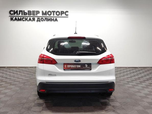 Ford Focus III Рестайлинг с пробегом 2018 года, цена 899 000 рублей, 135000 км, универсал, Автокод Объявления
