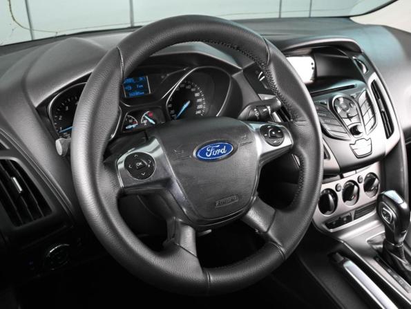 Ford Focus III с пробегом 2012 года, цена 850 000 рублей, 143383 км, хэтчбек, Автокод Объявления