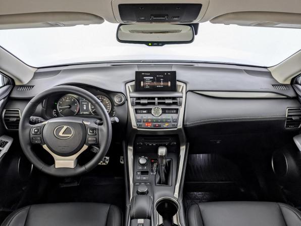 Lexus NX I с пробегом 2017 года, цена 3 255 000 рублей, 66700 км, внедорожник, Автокод Объявления