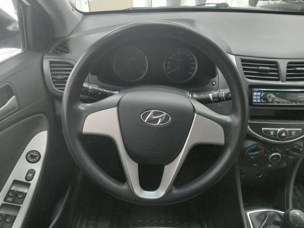 Hyundai Solaris I с пробегом 2011 года, цена 649 000 рублей, 109800 км, седан, Автокод Объявления