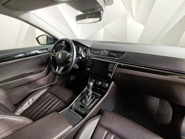 Skoda Superb III с пробегом 2016 года, цена 2 115 000 рублей, 157847 км, универсал, Автокод Объявления