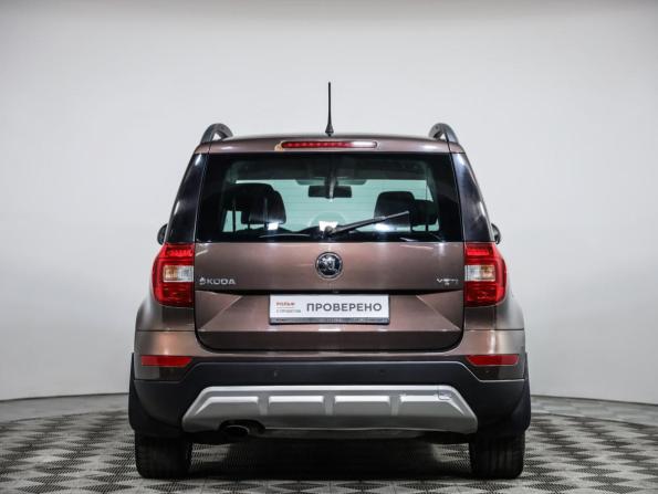 Skoda Yeti I Рестайлинг с пробегом 2015 года, цена 1 169 000 рублей, 208951 км, внедорожник, Автокод Объявления