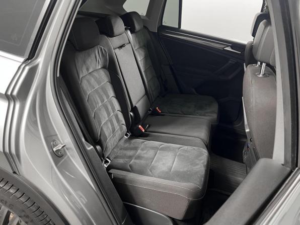 Volkswagen Tiguan II с пробегом 2019 года, цена 2 493 900 рублей, 153242 км, внедорожник, Автокод Объявления