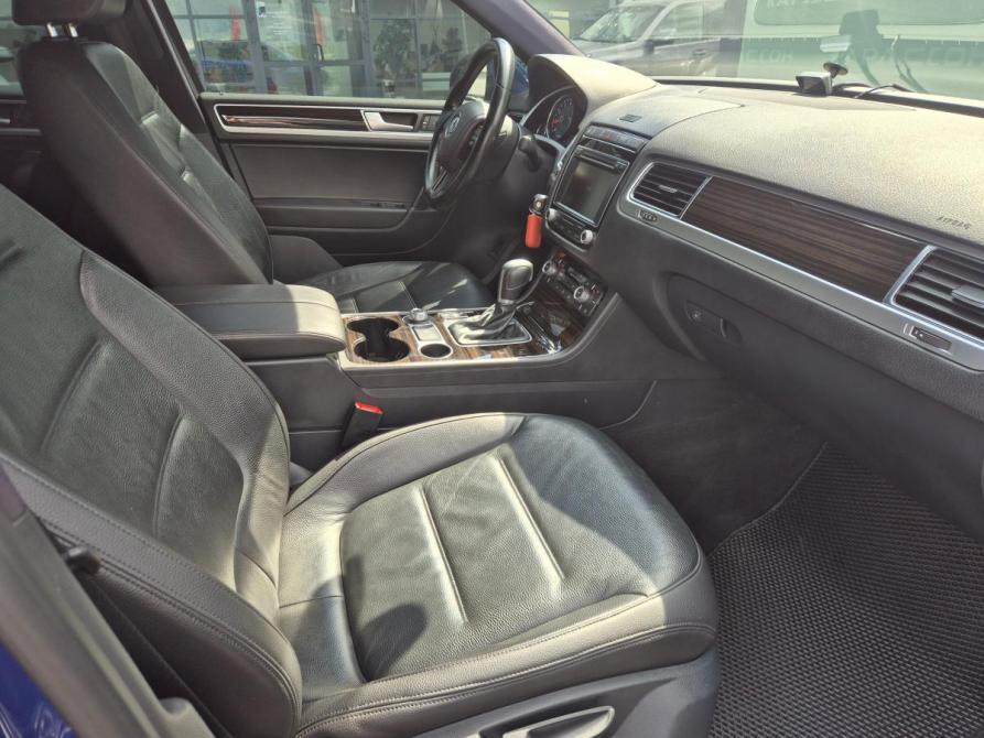 Volkswagen Touareg II Рестайлинг Екатеринбург  - изображение 7
