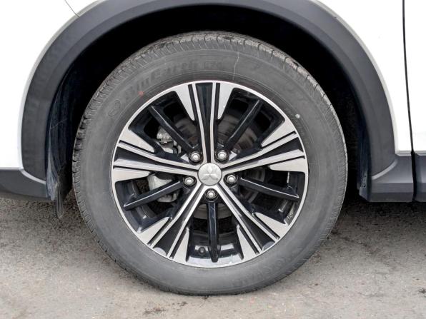 Mitsubishi Eclipse Cross I Рестайлинг с пробегом 2022 года, цена 2 690 000 рублей, 6000 км, внедорожник, Автокод Объявления