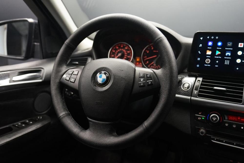 BMW X5 II (E70) Крым  - изображение 14