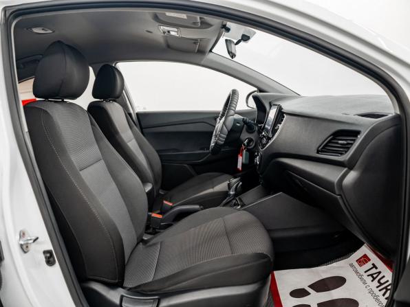 Hyundai Solaris II Рестайлинг с пробегом 2020 года, цена 1 650 000 рублей, 52518 км, седан, Автокод Объявления