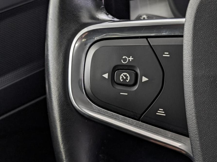 Volvo XC40 I Москва  - изображение 27