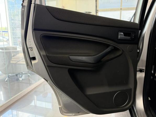 Ford Kuga I с пробегом 2012 года, цена 990 000 рублей, 244172 км, внедорожник, Автокод Объявления