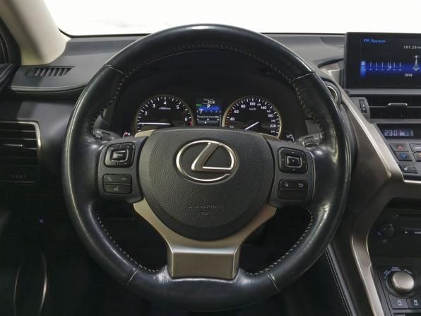 Lexus NX I с пробегом 2015 года, цена 2 629 000 рублей, 107964 км, внедорожник, Автокод Объявления