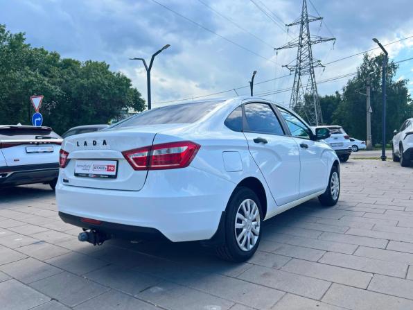 Lada (ВАЗ) Vesta I с пробегом 2021 года, цена 998 100 рублей, 81890 км, седан, Автокод Объявления
