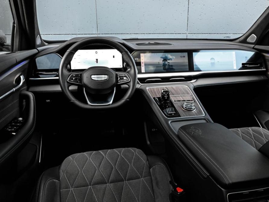 Geely Monjaro I Рестайлинг Новороссийск  - изображение 6
