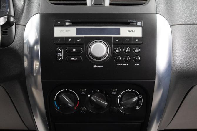 Suzuki SX4 I (Classic) Рестайлинг с пробегом 2012 года, цена 979 000 рублей, 118000 км, хэтчбек, Автокод Объявления