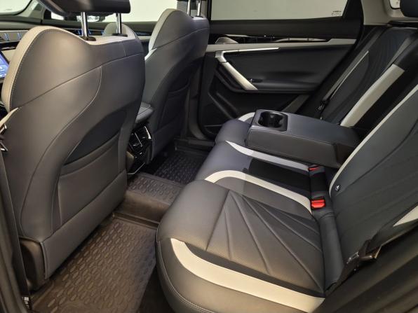 Geely Atlas II с пробегом 2024 года, цена 2 825 000 рублей, 23765 км, внедорожник, Автокод Объявления