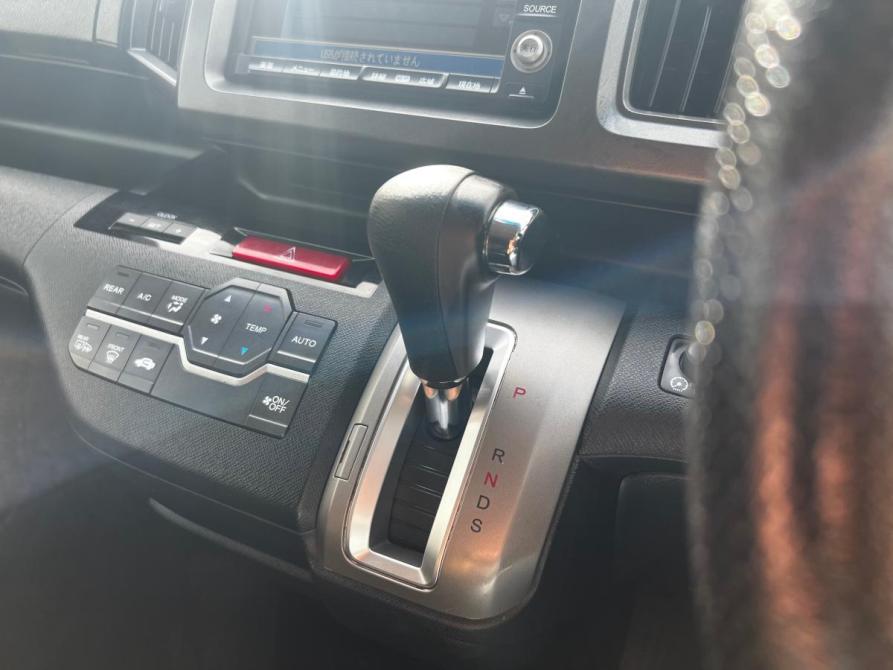 Honda Stepwgn IV Стерлитамак  - изображение 19