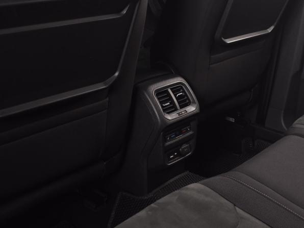 Volkswagen Tiguan II с пробегом 2020 года, цена 2 669 995 рублей, 85085 км, внедорожник, Автокод Объявления