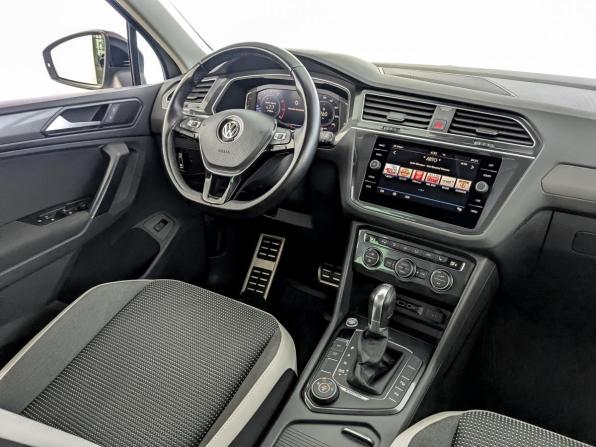 Volkswagen Tiguan II с пробегом 2019 года, цена 2 690 000 рублей, 73109 км, внедорожник, Автокод Объявления