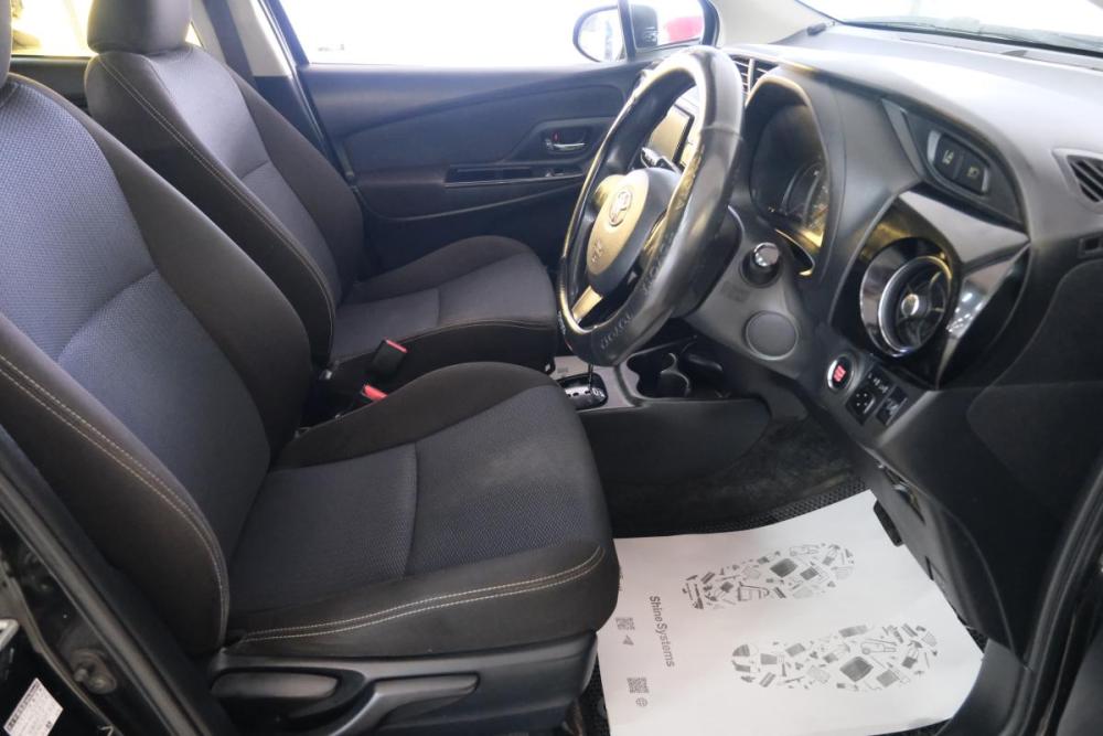 Toyota Vitz III (XP130) Рестайлинг 2 Омск  - изображение 8