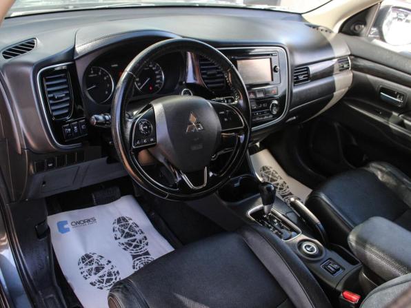 Mitsubishi Outlander III Рестайлинг 2 с пробегом 2016 года, цена 1 550 000 рублей, 138492 км, внедорожник, Автокод Объявления