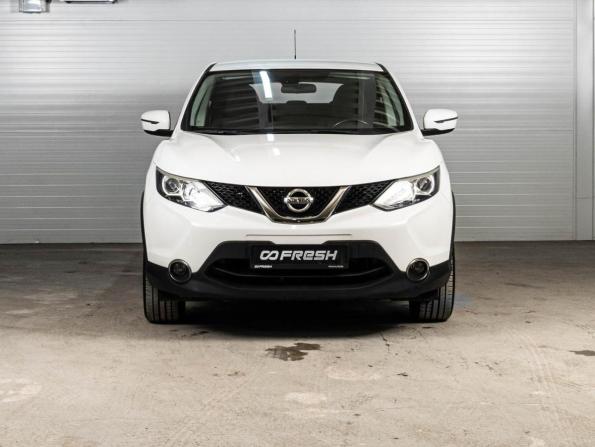 Nissan Qashqai II с пробегом 2016 года, цена 1 599 000 рублей, 40605 км, внедорожник, Автокод Объявления
