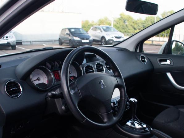 Peugeot 408 I с пробегом 2014 года, цена 610 000 рублей, 136846 км, седан, Автокод Объявления