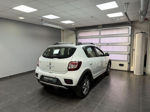 Renault Sandero II Рестайлинг с пробегом 2019 года, цена 1 349 000 рублей, 49043 км, хэтчбек, Автокод Объявления
