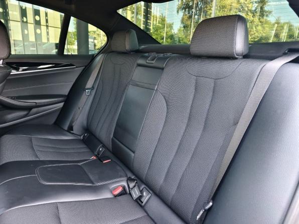 BMW 5 серии VII (G30/G31/G38) с пробегом 2018 года, цена 2 150 000 рублей, 207600 км, седан, Автокод Объявления