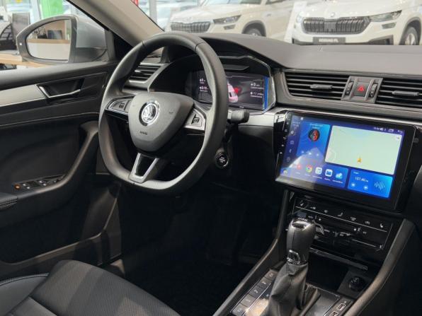 Новый Skoda Superb III Рестайлинг 2025 года, цена 3 970 000 рублей, лифтбек, Автокод Объявления