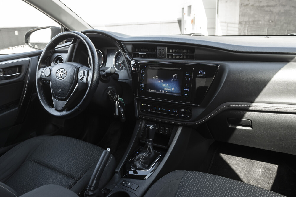 Toyota Corolla XI (E160 E170 E180) Рестайлинг 1 Казань  - изображение 12