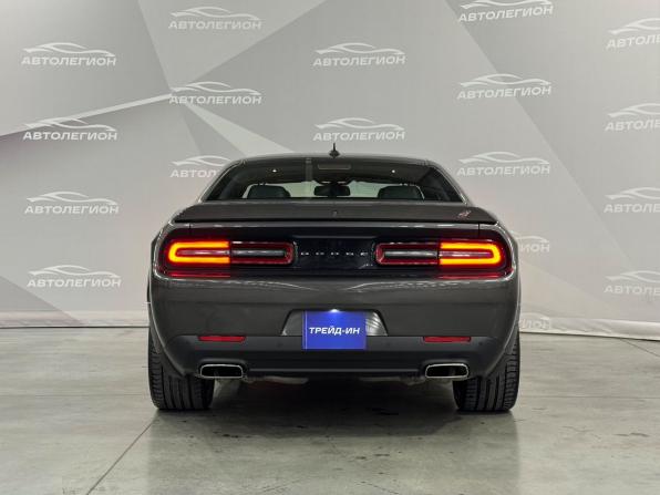 Dodge Challenger III Рестайлинг 2 с пробегом 2018 года, цена 4 000 000 рублей, 133278 км, купе, Автокод Объявления