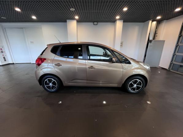 Kia Venga I с пробегом 2012 года, цена 557 000 рублей, 181610 км, компактвэн, Автокод Объявления