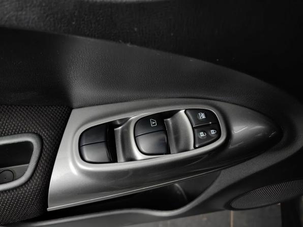Nissan Juke I Рестайлинг с пробегом 2014 года, цена 999 000 рублей, 158656 км, внедорожник, Автокод Объявления