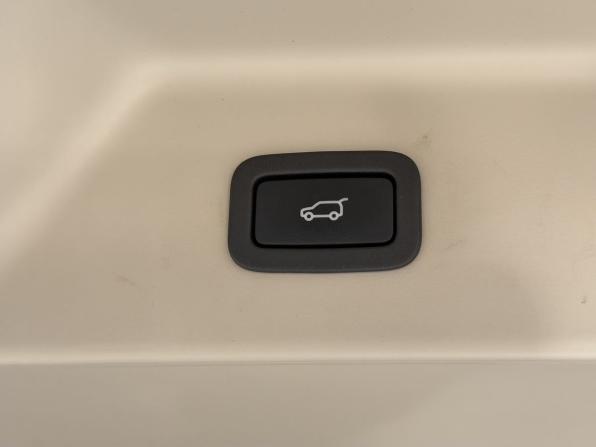 Land Rover Range Rover IV Рестайлинг с пробегом 2019 года, цена 6 500 000 рублей, 161800 км, внедорожник, Автокод Объявления