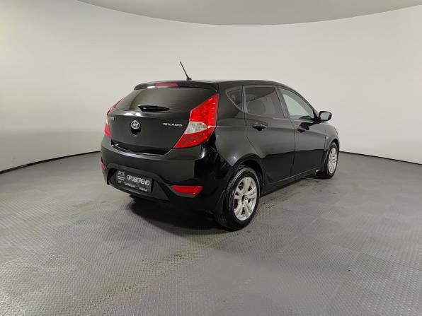 Hyundai Solaris I с пробегом 2013 года, цена 635 000 рублей, 171962 км, хэтчбек, Автокод Объявления