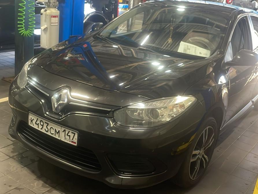 Renault Fluence I Рестайлинг Санкт-Петербург  - изображение 1