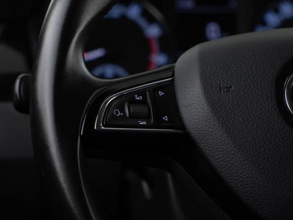 Skoda Rapid I Рестайлинг с пробегом 2018 года, цена 1 283 055 рублей, 180120 км, лифтбек, Автокод Объявления
