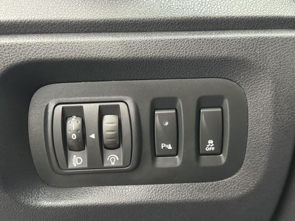 Renault Kaptur I с пробегом 2016 года, цена 1 499 000 рублей, 100898 км, внедорожник, Автокод Объявления