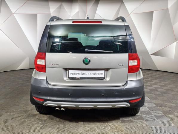 Skoda Yeti I с пробегом 2013 года, цена 997 000 рублей, 229546 км, внедорожник, Автокод Объявления