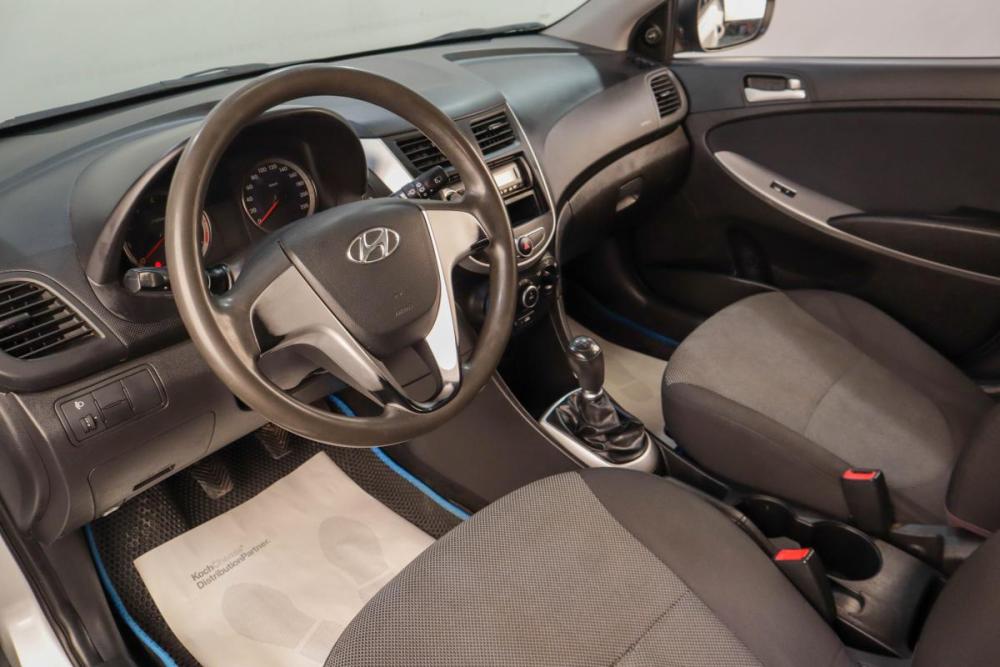Hyundai Solaris I Челябинск  - изображение 8