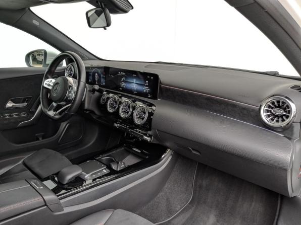 Mercedes-Benz A-Класс IV (W177) с пробегом 2021 года, цена 2 780 000 рублей, 73089 км, хэтчбек, Автокод Объявления