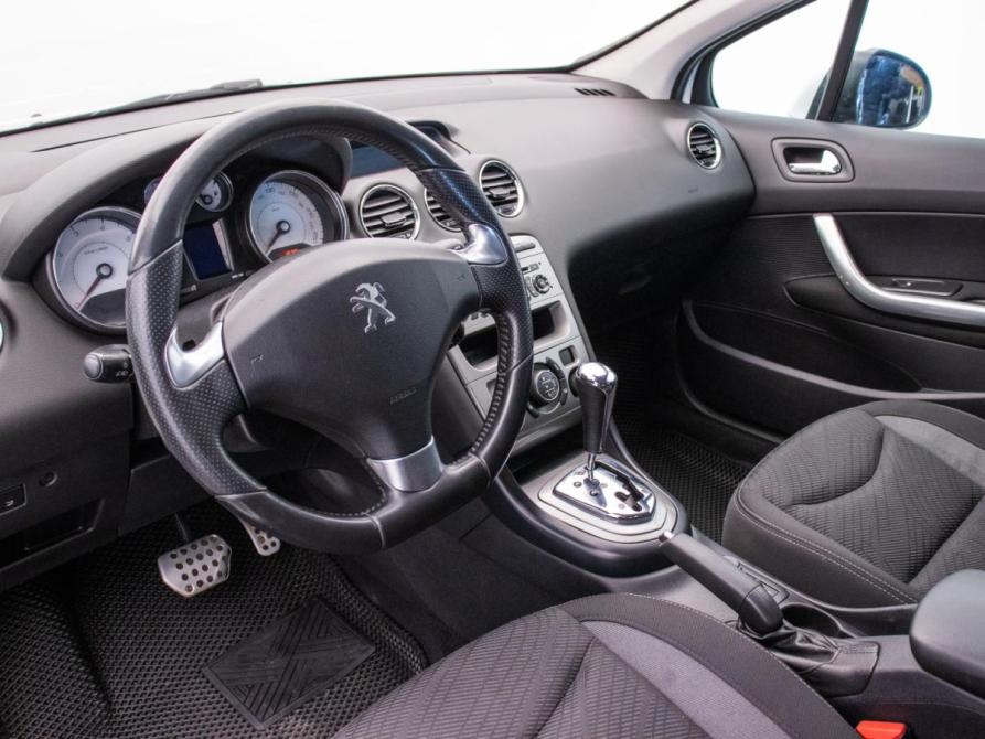 Peugeot 408 I Москва  - изображение 10