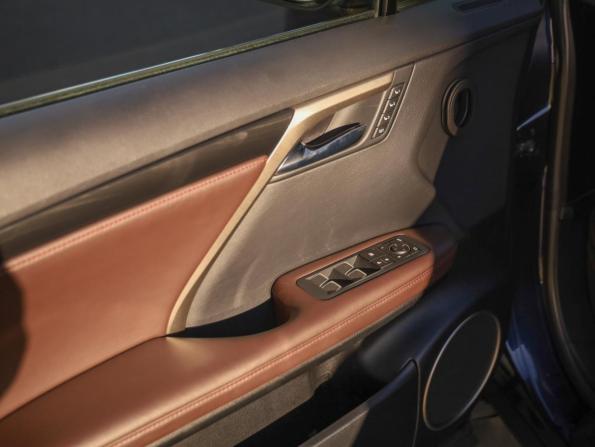 Lexus RX IV Рестайлинг с пробегом 2020 года, цена 3 789 000 рублей, 194503 км, внедорожник, Автокод Объявления